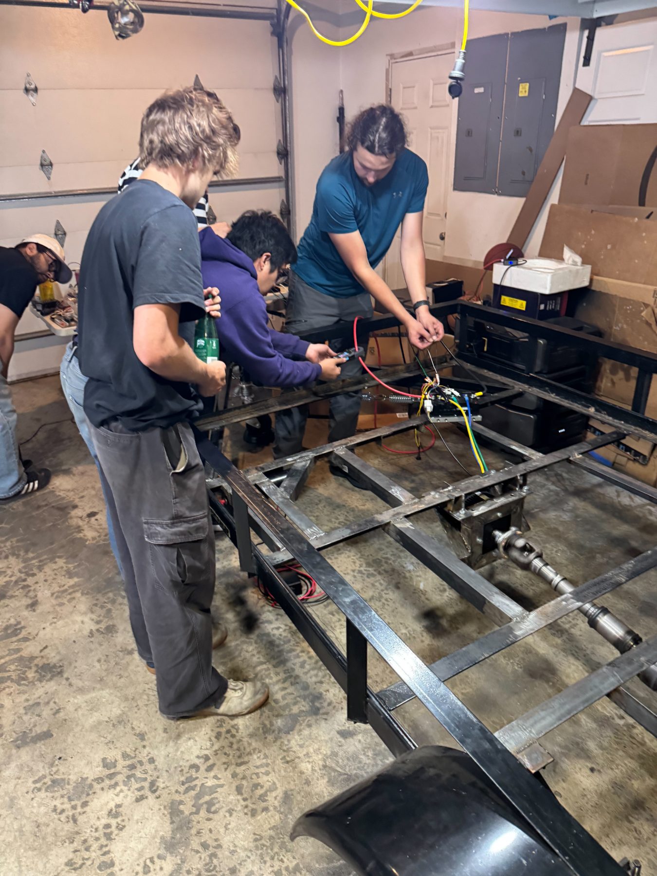 Elementrailer prototype in the garage